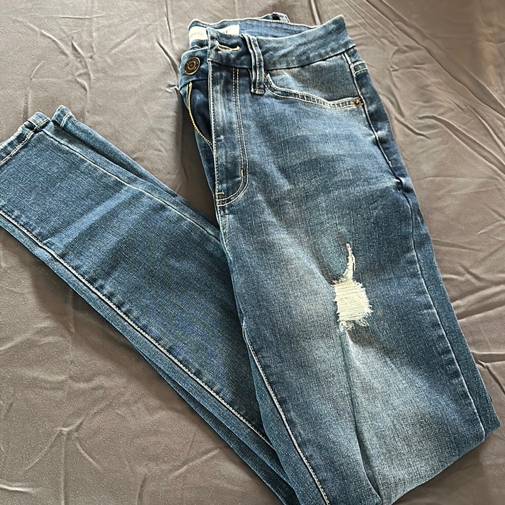 YMI curvy fit jagging’s size 3 or 26